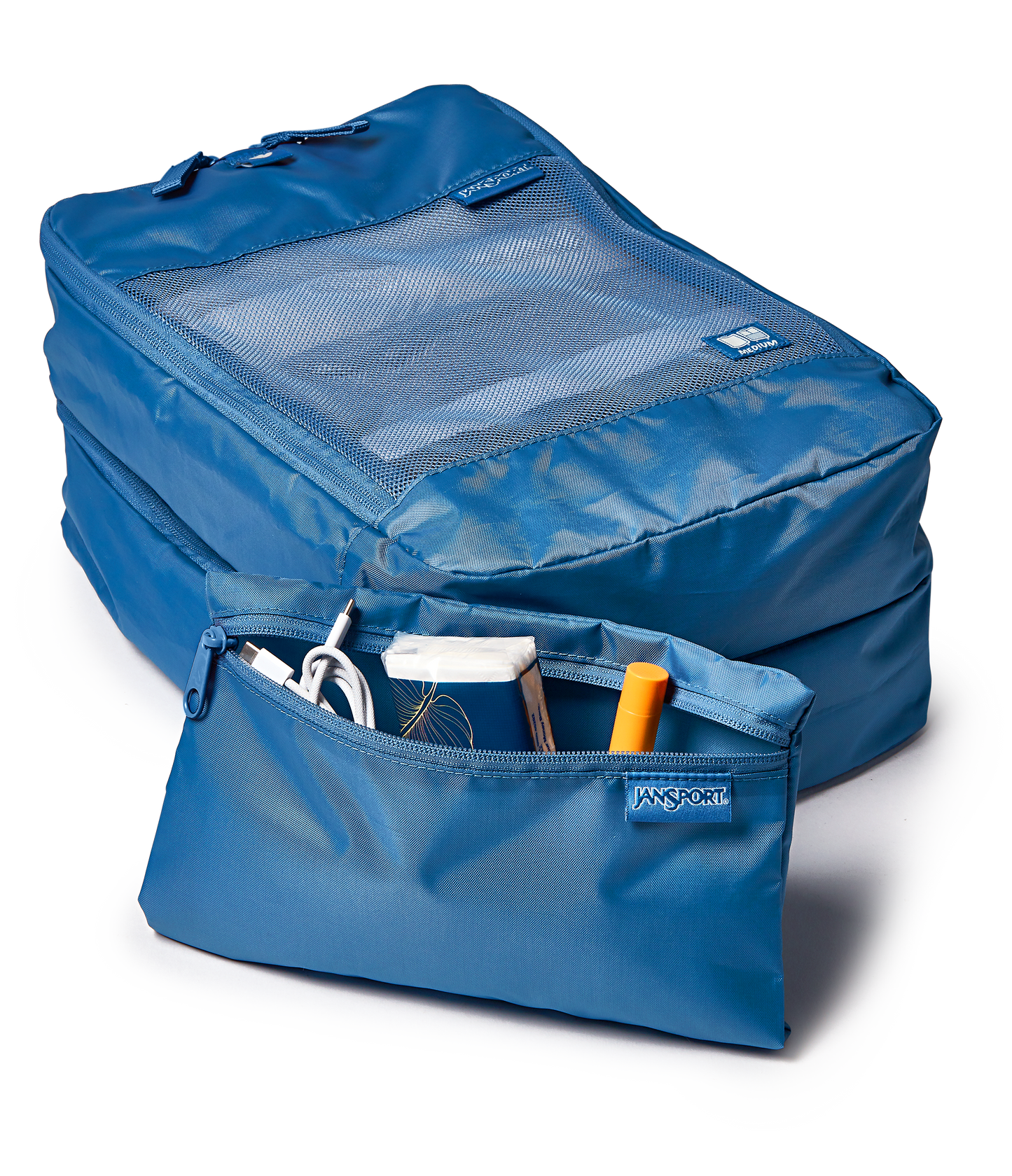 22-carry-on-luggage-packing-cubes-elemental-blue-set-c7 JS0A86DREW5-DET3.png