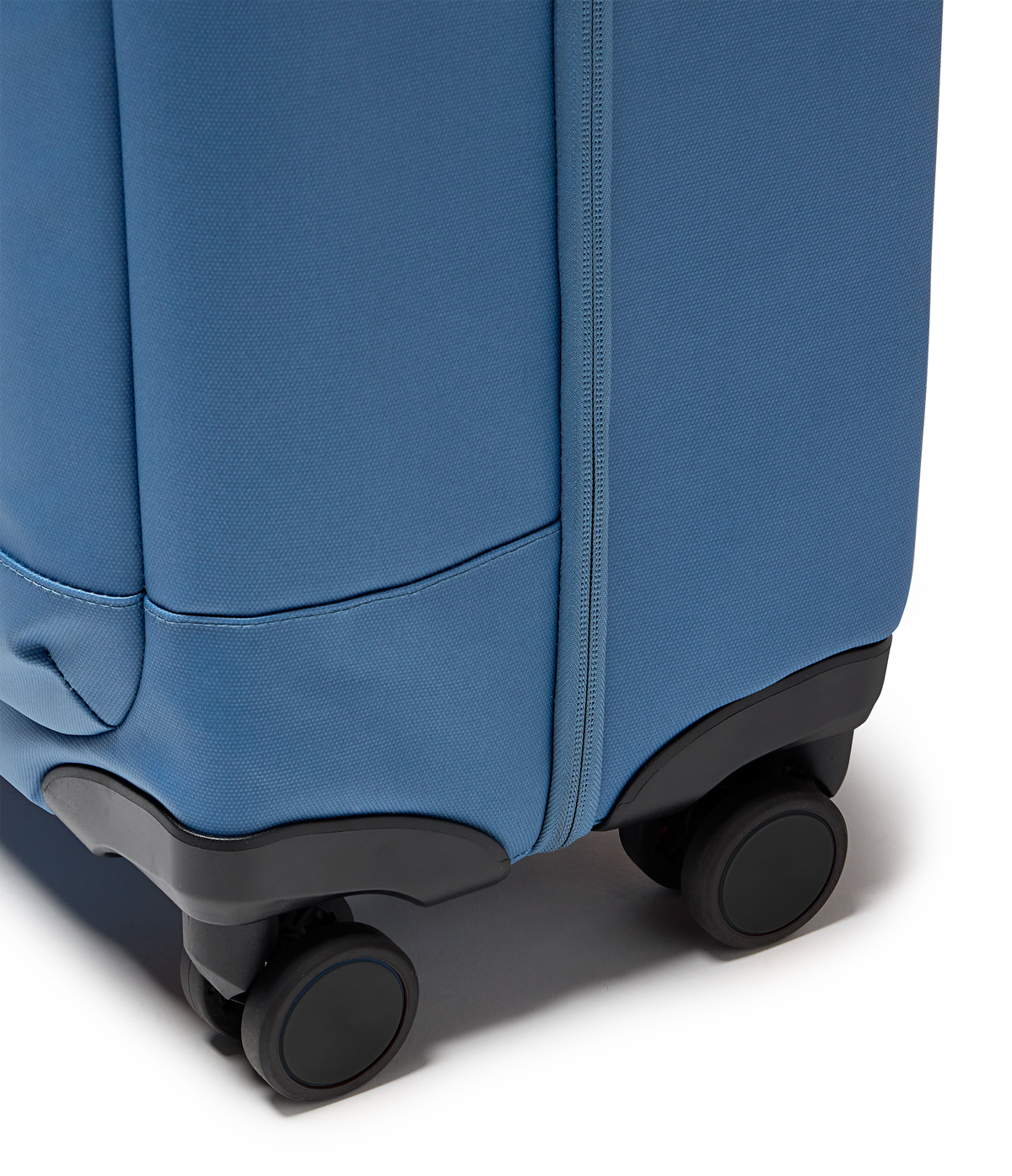 good-latitude-22-carry-on-t8 JS0A8E8BEW5-DET4.png