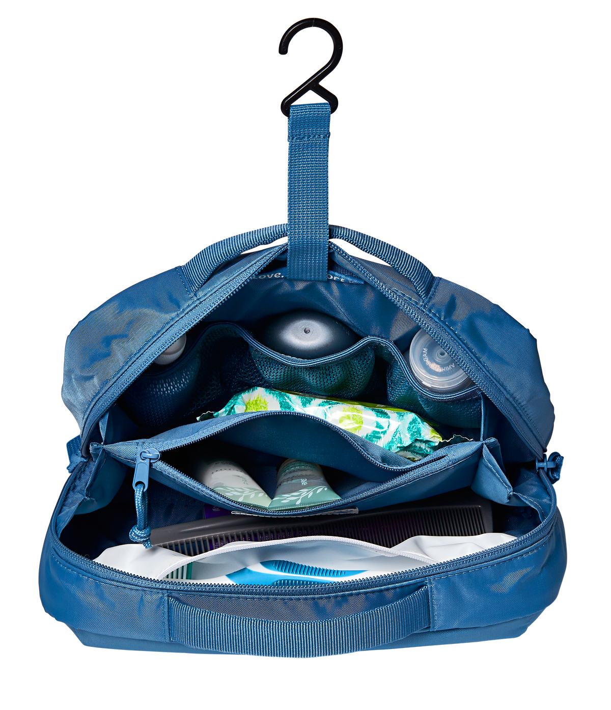 22-carry-on-luggage-toiletry-bag-elemental-blue-set-b4 JS0A8E8DEW5-DET3.png